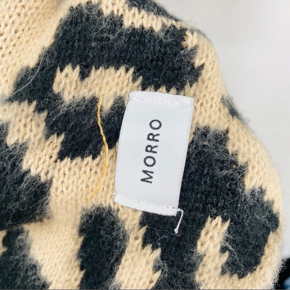 Athleta Morro Black and Tan Cheetah Print Oversized Scarf - Picture 4 of 4